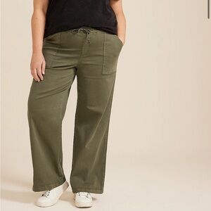 Maurices Green Weekender High Rise Wide Leg Pants